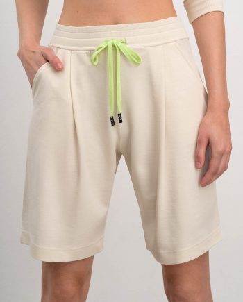 Plain Short Pants with Side Pockets