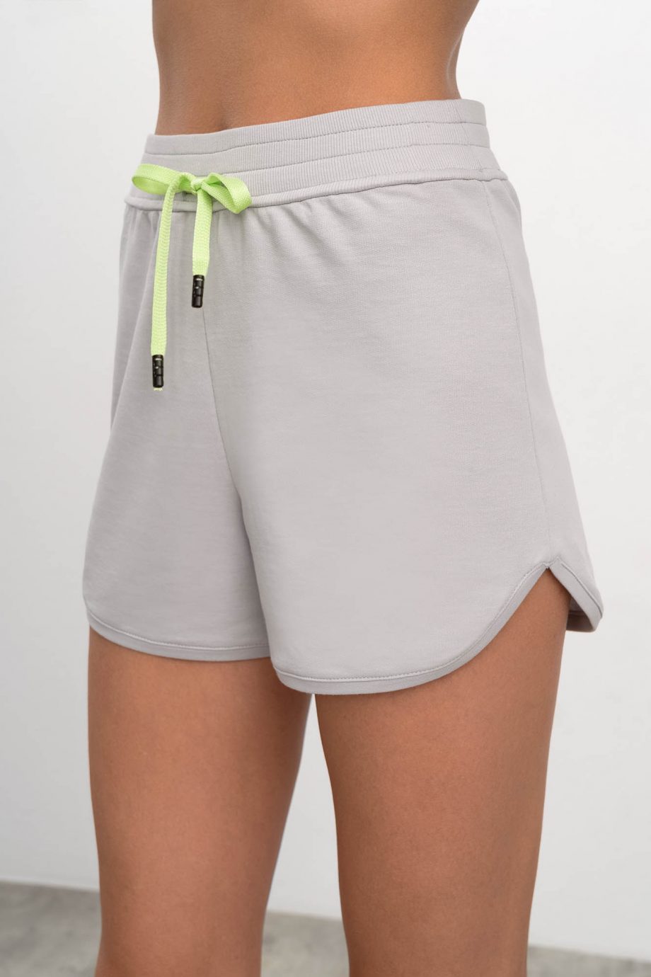 Plain Short Pants with Side Pockets