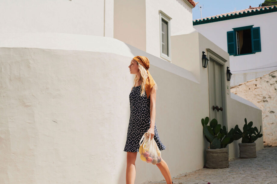 Nightgown with Button PlacketSleeveless nightgown with button placket in relaxed fit. A print with girly mood, made of fresh cotton you will enjoy all day long.