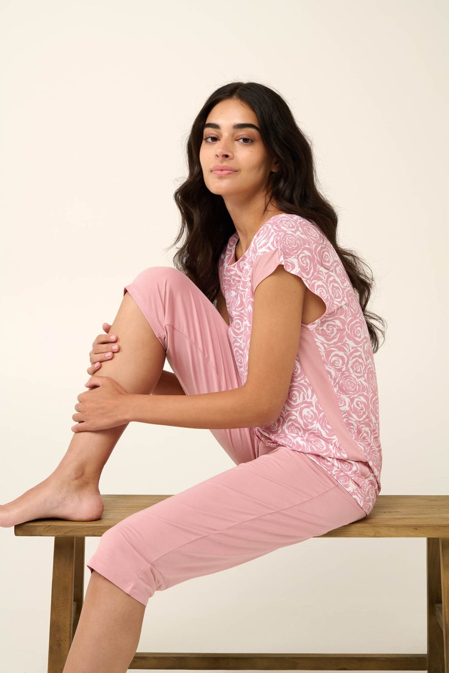 Women’s Pyjamas with Capri Pants