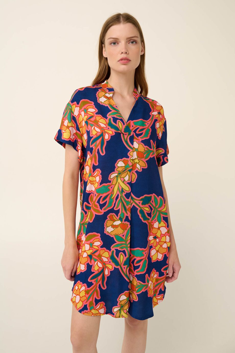 Poplin Summer Dress with V Neckline