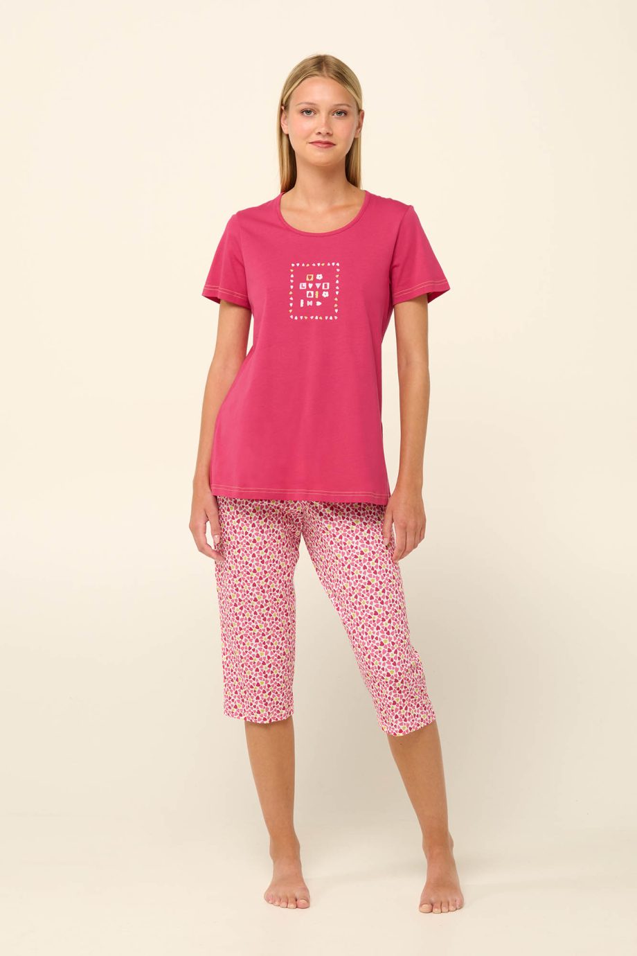 Cotton Women’s Pyjamas with Capri Pants