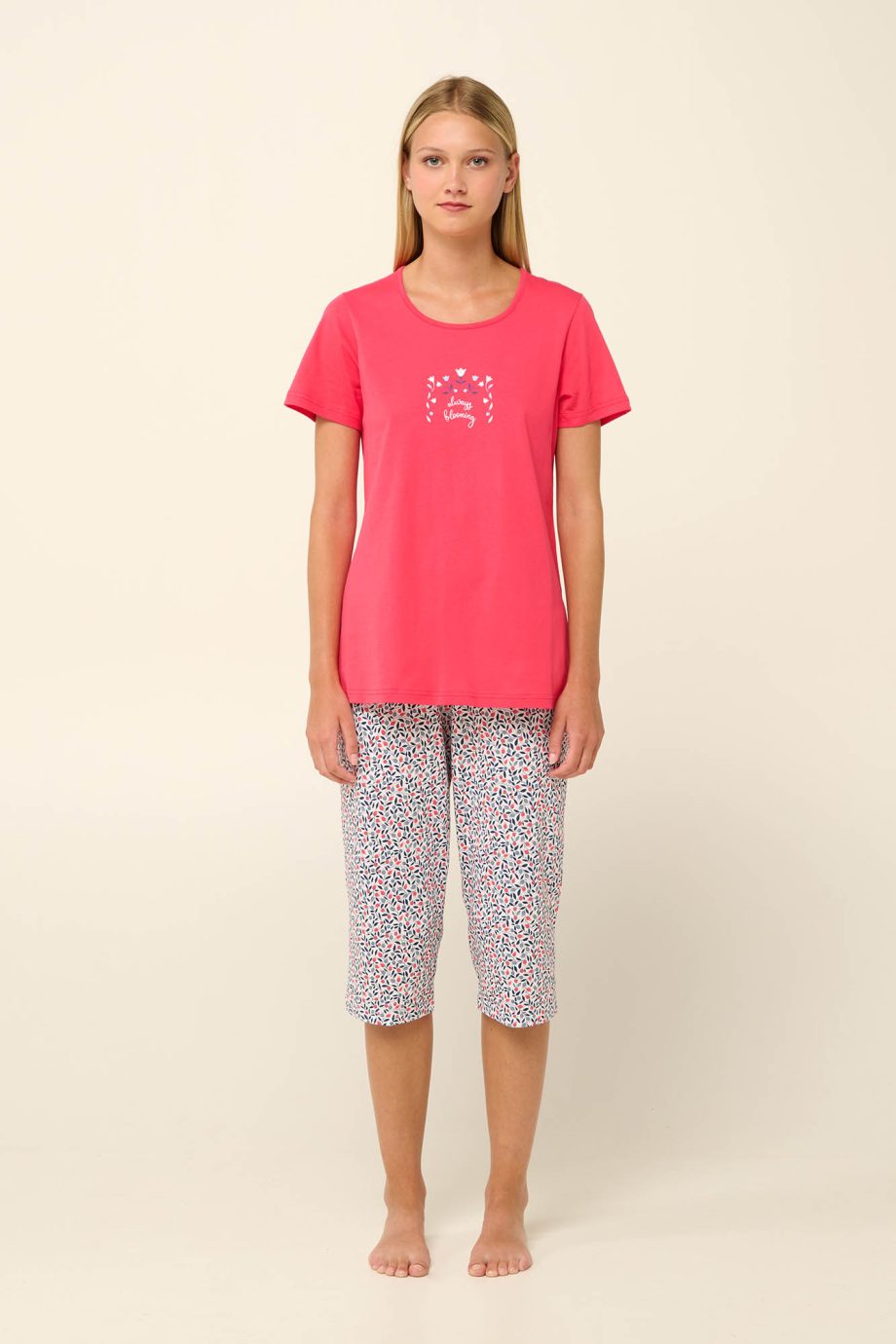 Cotton Women’s Pyjamas with Capri Pants