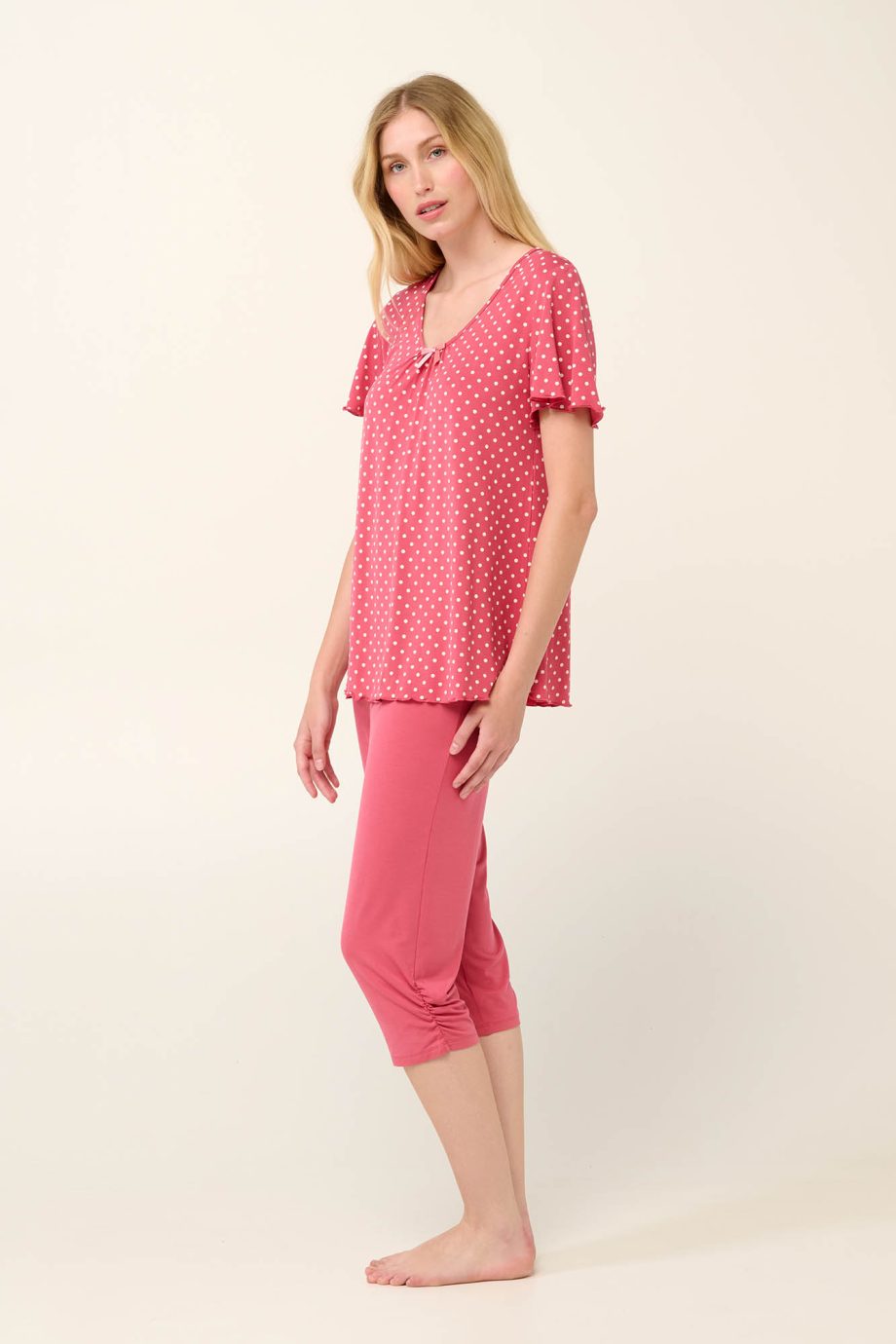 Women’s Pyjamas with Capri Pants