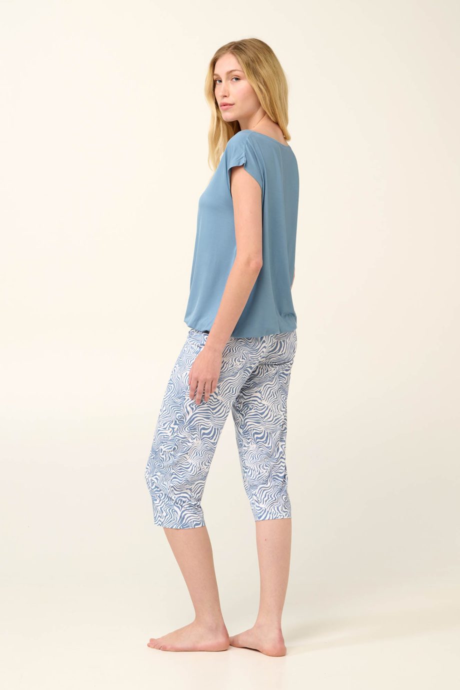 Women’s Pyjamas with Wide Neckline