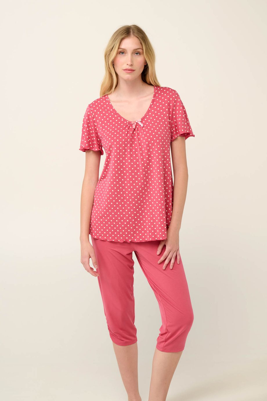 Women’s Pyjamas with Capri Pants