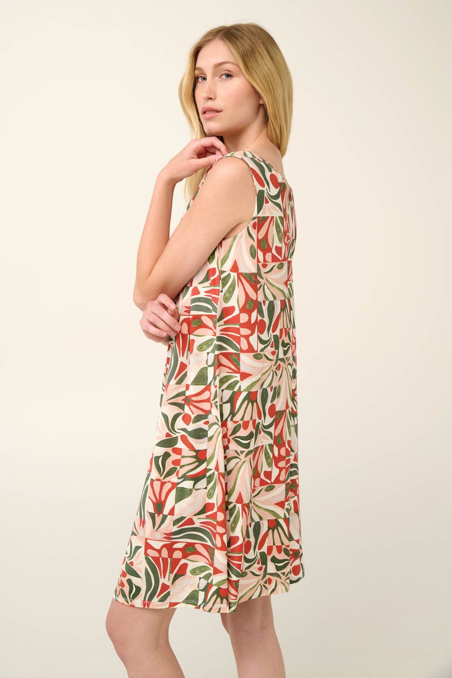 Sleeveless Summer Nightgown with Sicilian Floran Print