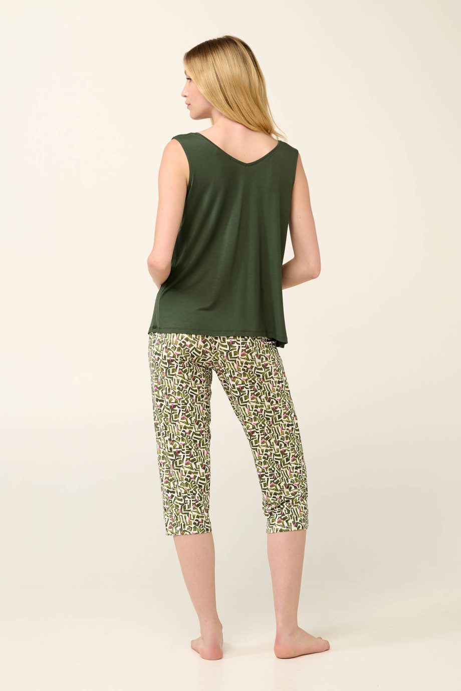 Micromodal Women’s Pyjamas with Capri Pants