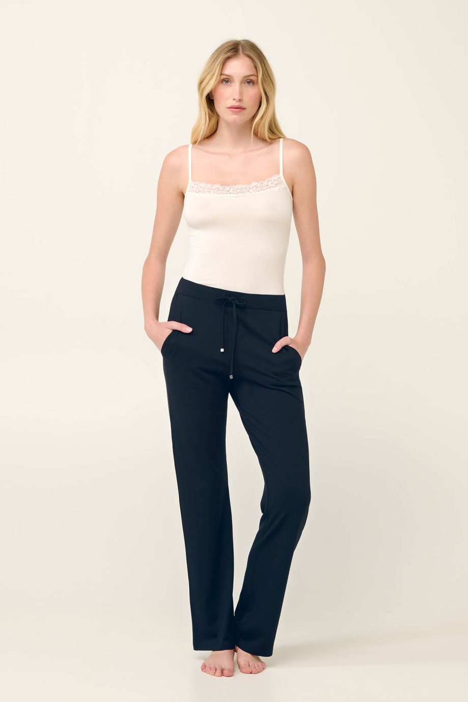 Long Women’s Pants with Side Pockets